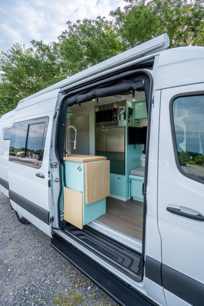 A3V06681-HDR-683x1024-1